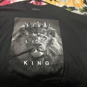 Live Life Like a King Black T-Shirt
